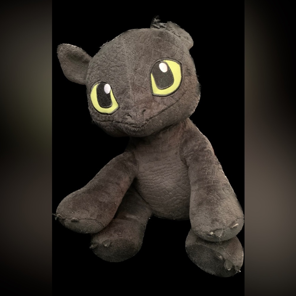 BUILD-A-BEAR TOOTHLESS Plushy from How To Train Your Dragon